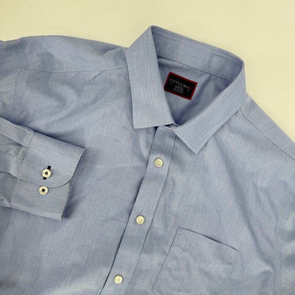 UNTUCKit Wrinkle-Free Shirt Large 100% Cotton Light Blue w/‎ STL Cardinals Logo